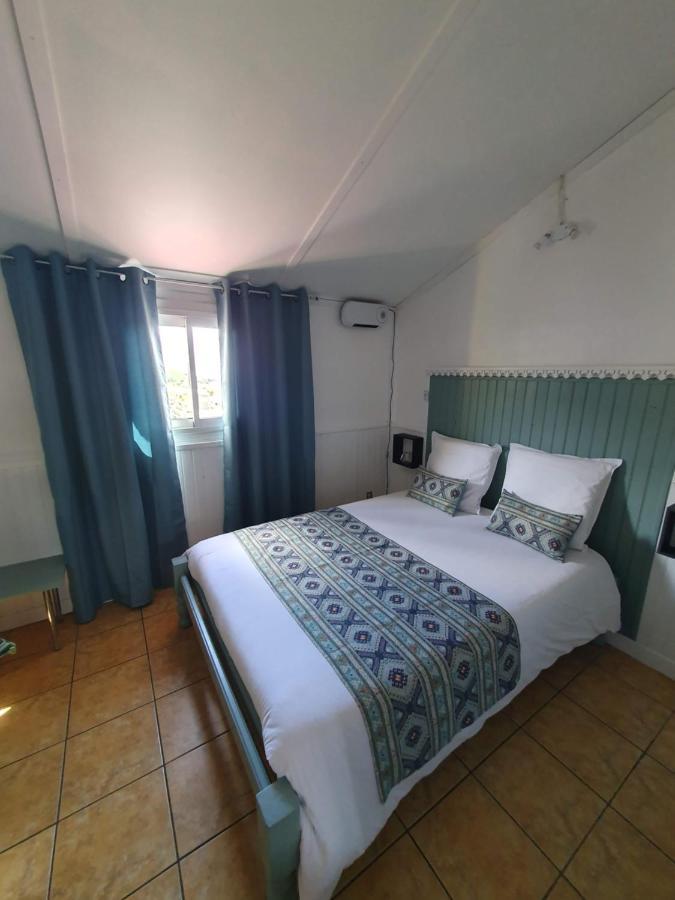 Chambres Et Table D'Hote Les Hortensias La Plaine des Cafres Exterior photo